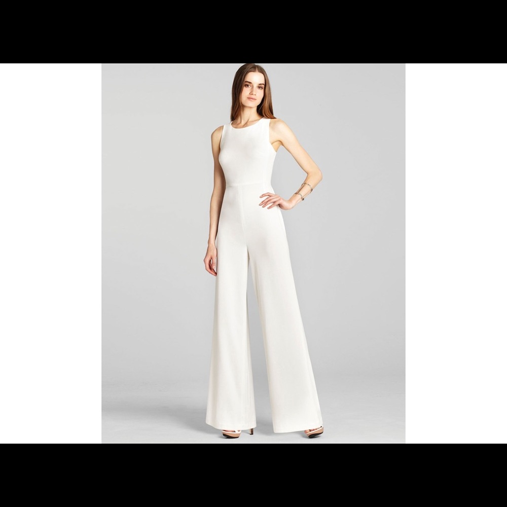 BCBGMAXAZRIA Helena sleeveless jumpsuit size 4